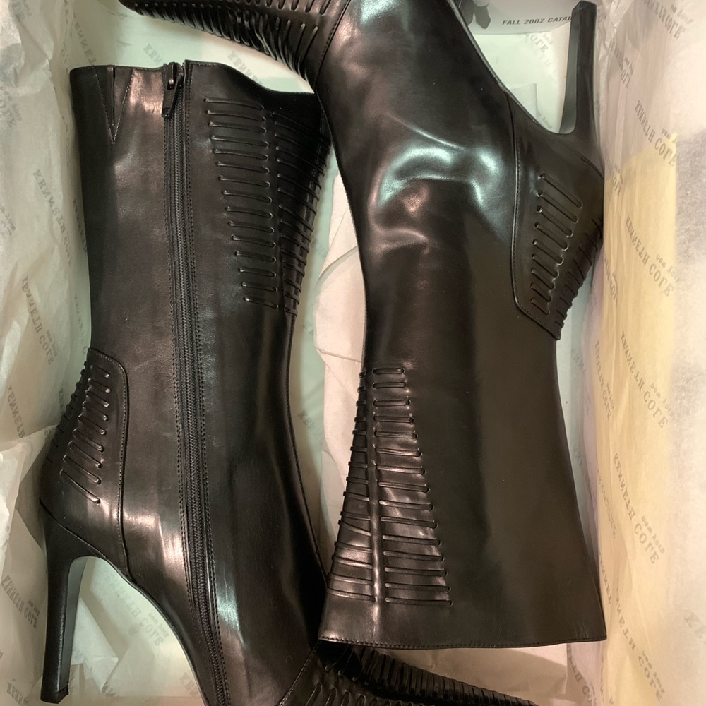 Kenneth Cole NY Black leather mid-calf Boot size 7